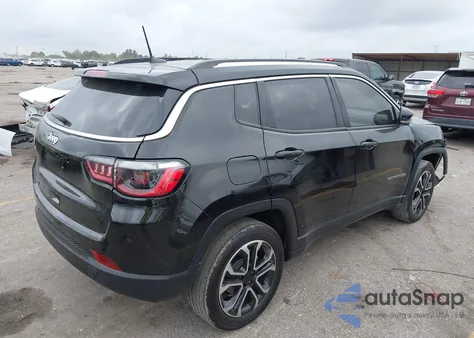 2022 Jeep Compass Limited 4X4 из США, поврежденный, VIN 3C4NJDCB3NT159533